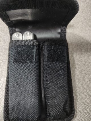 Multiherramientas Plegable con funda a estrenar 