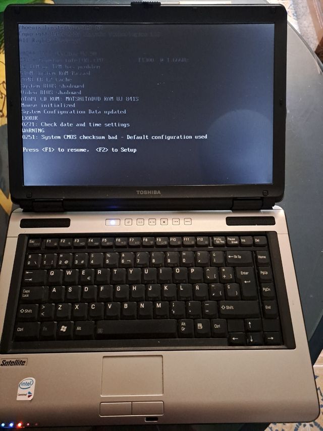 Portátil Toshiba satellite m100 para piez