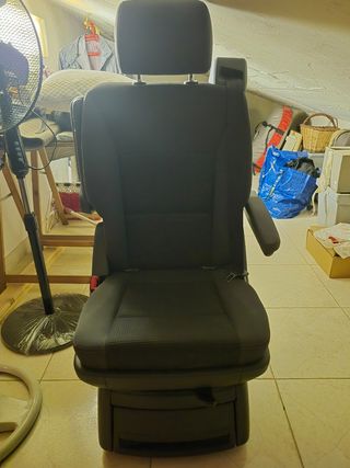 Asiento giratorio furgoneta individual