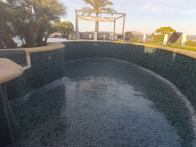 Microcemento: suelos y piscinas