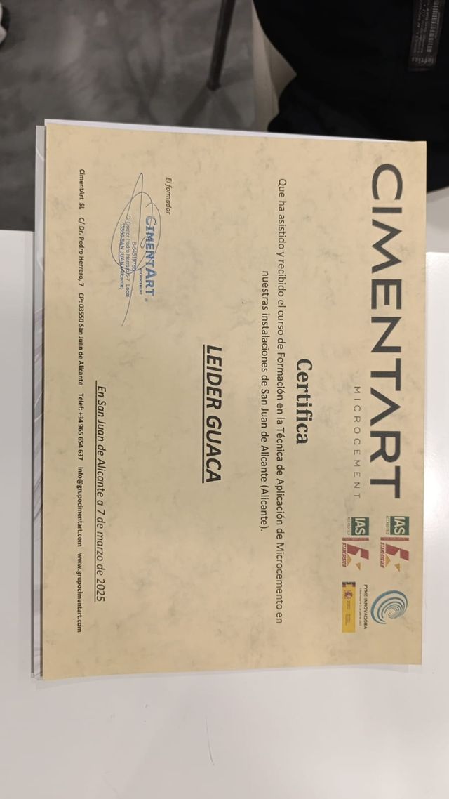 Microcemento: suelos y piscinas