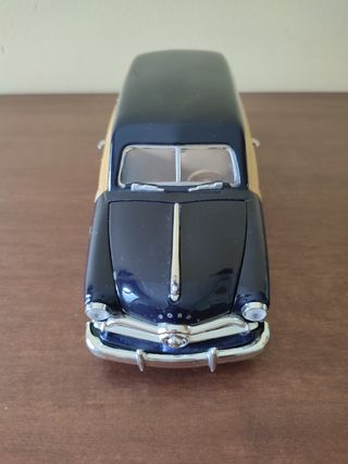 Modellino Ford Woody Wagon 1949