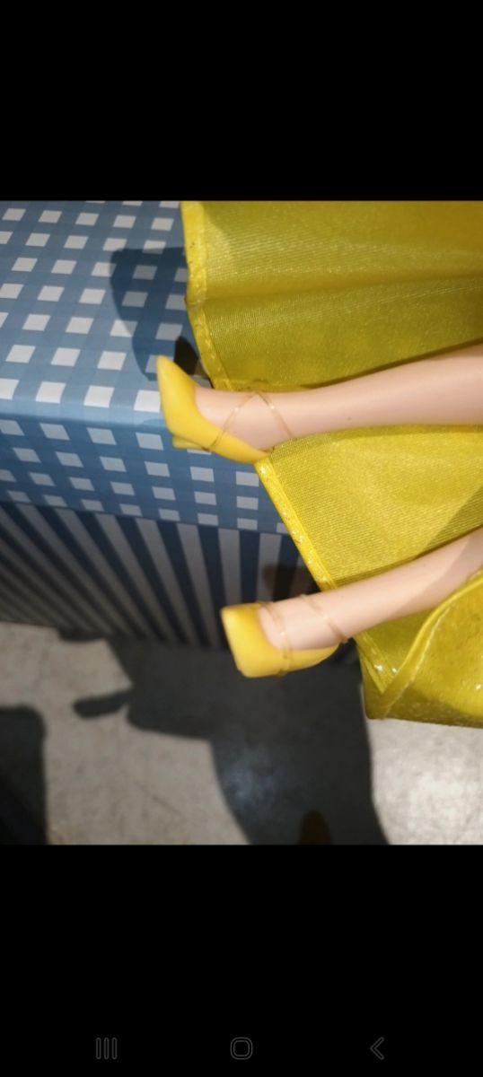 Muñeca Blanca Nieves y 7 enanitos.