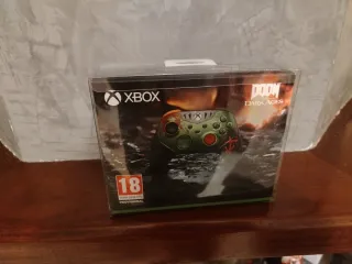 Joypad Xbox Doom crystal box