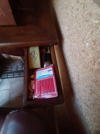 Máquina coser antigua