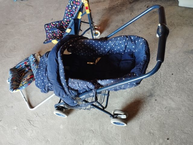 Cuna y Carrito + cambiador bebé y bañera