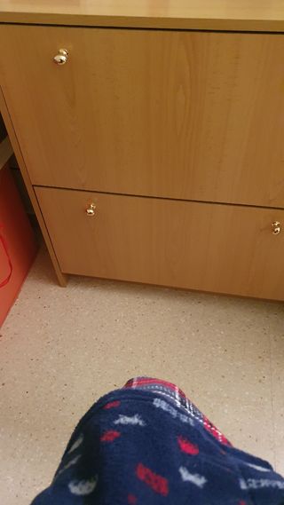 Dos muebles zapateros