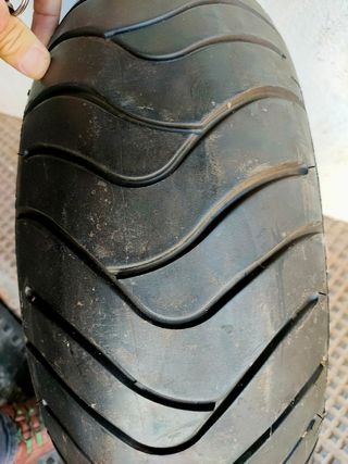 Neumáticos Moto usado 