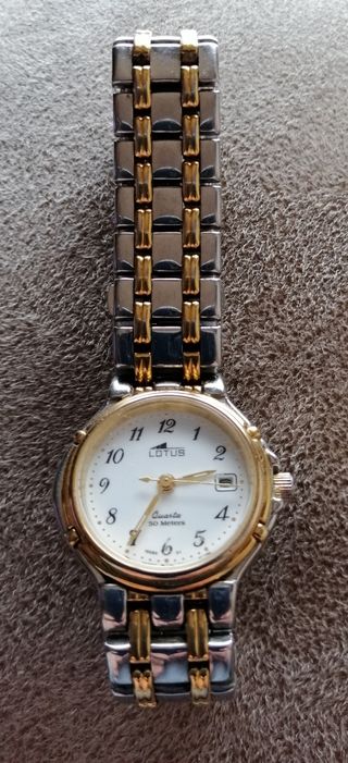 Reloj lotus