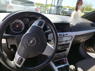 Opel Astra 2008
