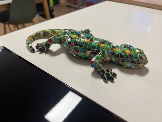 Figura lagarto cerámica y barro