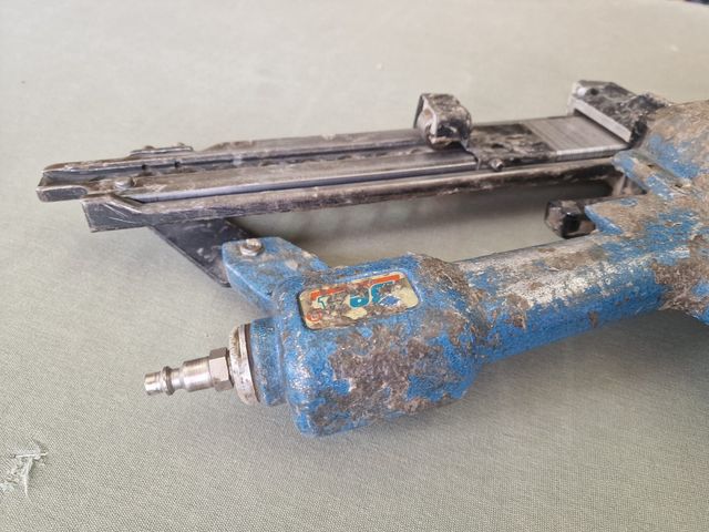 GRAPADORA NEUMÁTICA BEA