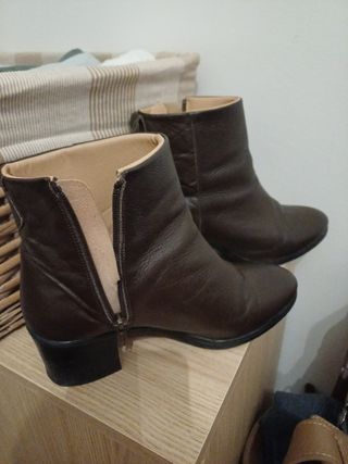 Botines piel impermeable Eva Mañas