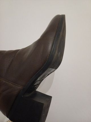 Botines piel impermeable Eva Mañas