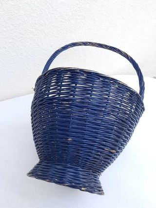 Cesta mimbre azul vintage