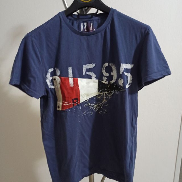 T-Shirt blu