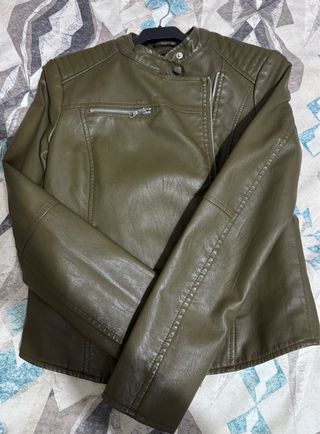 Cazadora de cuero