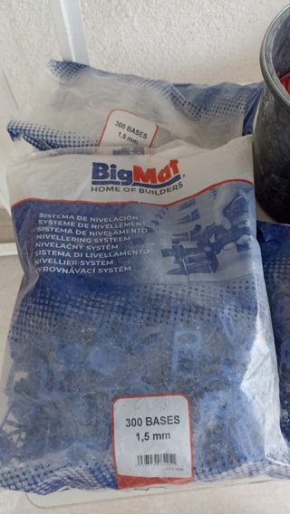Cuñas nivelación baldosas 300uds