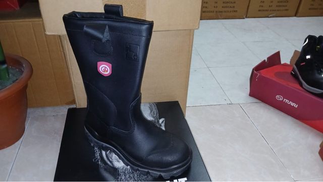 Botas de trabajo ITURRI S.A.