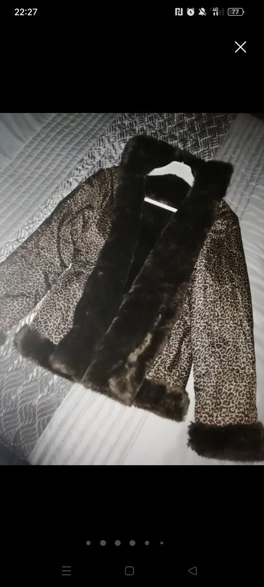 Abrigo-chubasquero mujer