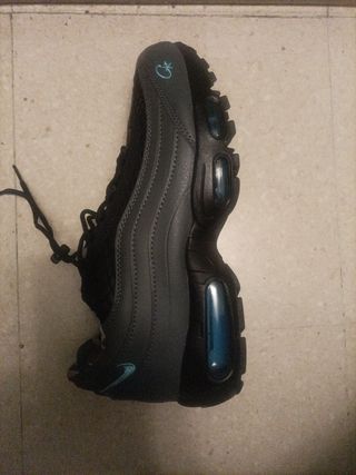 Bambas Nike Air max 95 x corteiz