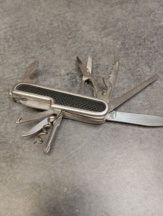 Navaja multiusos acero inoxidable