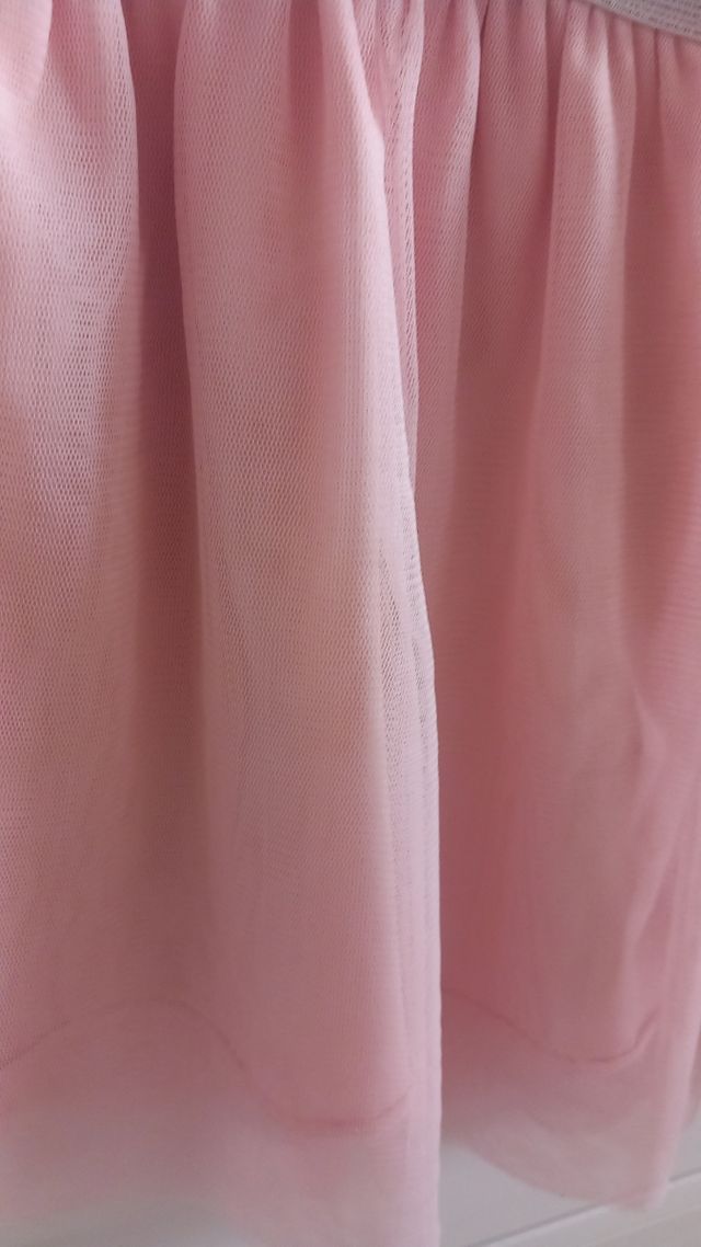 Falda de niña de "Sfera"