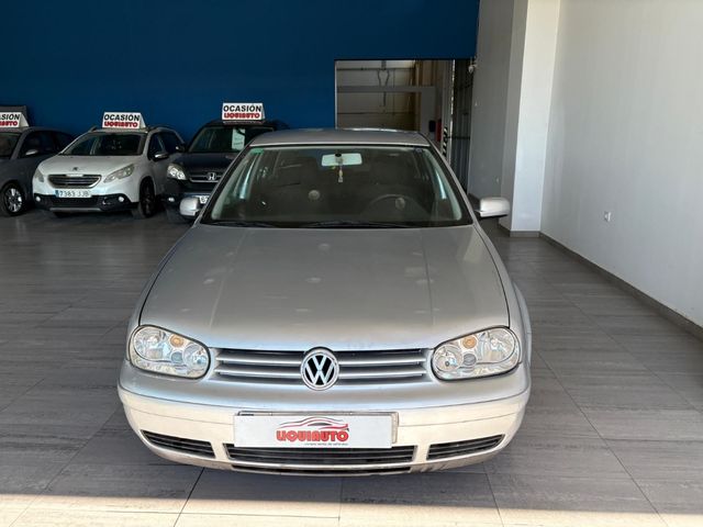 Volkswagen Golf 2003