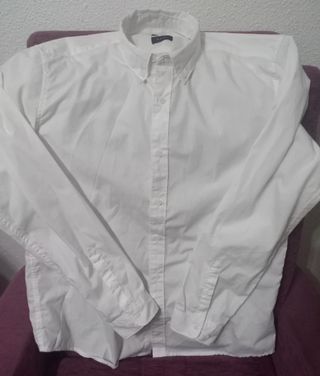 Camisa blanca básica
