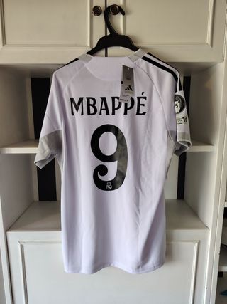 Camiseta Mbappe Real Madrid Adidas talla M