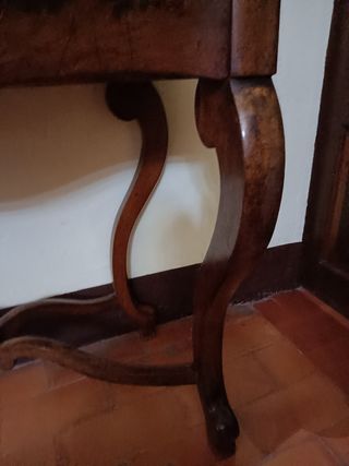 Antigua cómoda tocador isabelino caoba