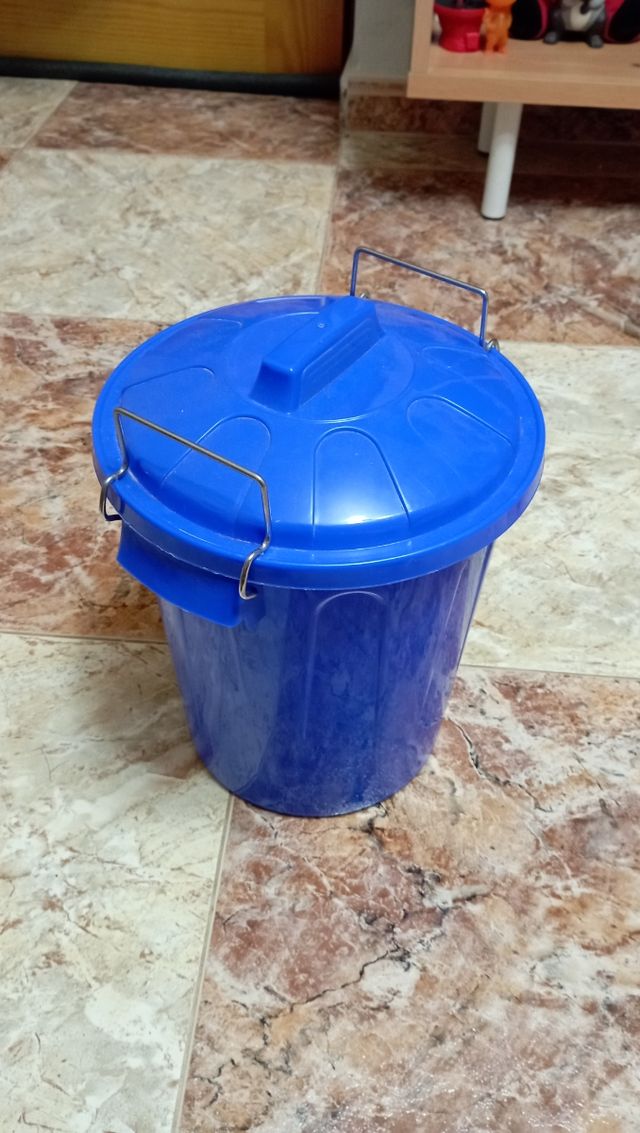 Cubo de basura