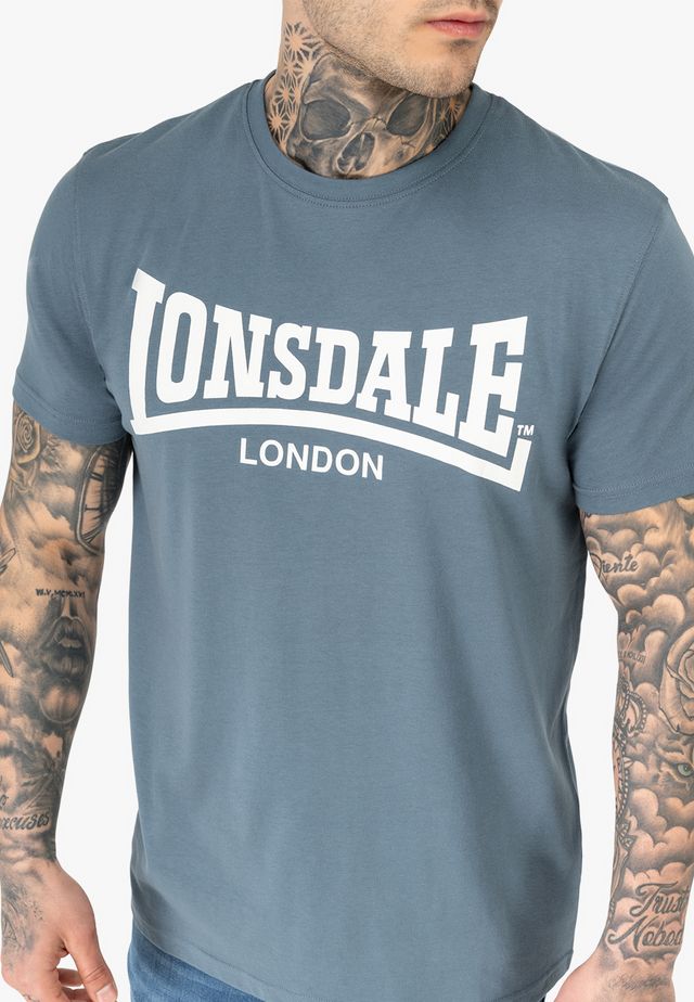 Pack 3 camisetas Lonsdale London. Hay tallas
