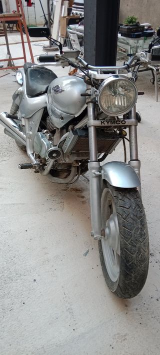 Kymco Venox 250cc - Moto