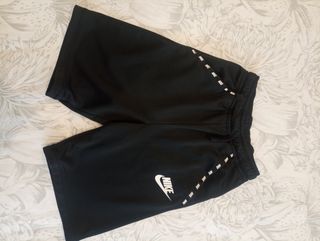 Lote 2 pantalones cortos Nike