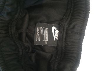 Lote 2 pantalones cortos Nike
