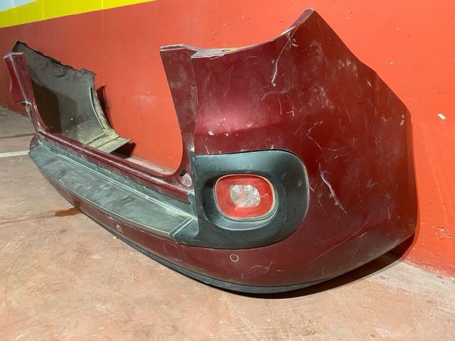 Paragolpes trasero fiat 500L