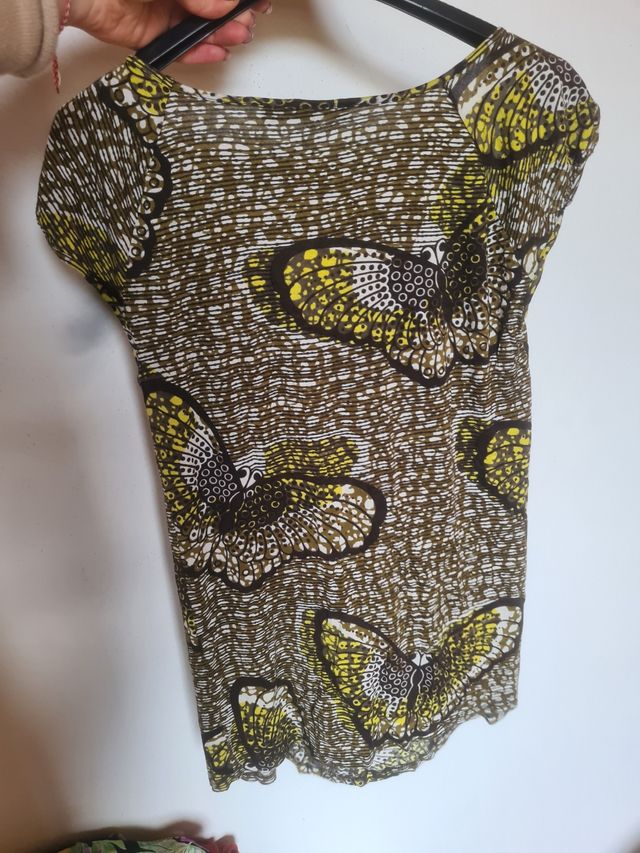 Blusa Max Mara con farfalla gialla 