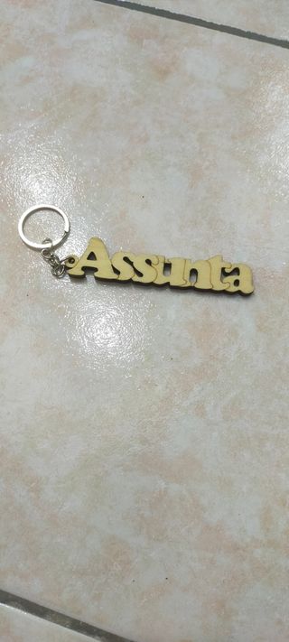 Portachiavi legno con nome Assunta