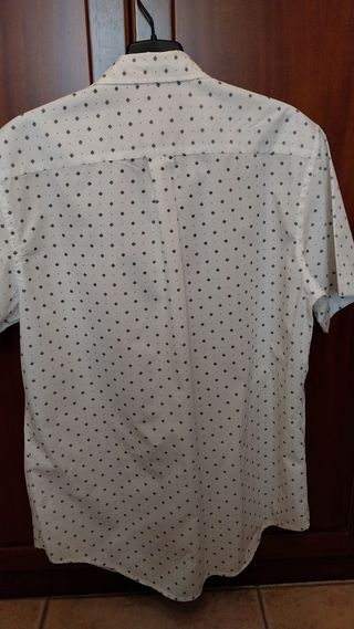 Camisa blanca estampada hombre