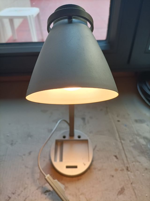 Lampara escritorio gris metal