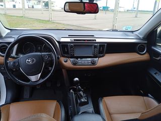 Toyota RAV4 2016