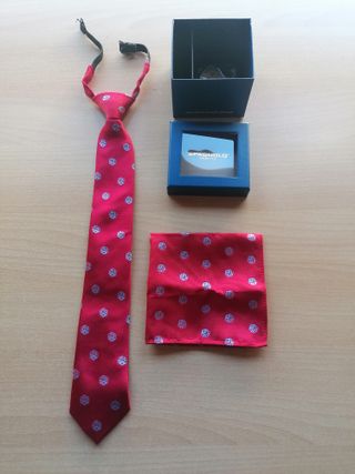 CORBATA ROJA Y Pañuelo NIÑO, CONJUNTO TRAJE COMUNI