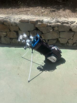 Bolsa con palos de golf