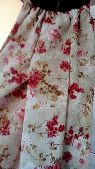 Falda larga estampada flores beige-rojo