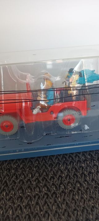 Coche Tintín 1:24 escala