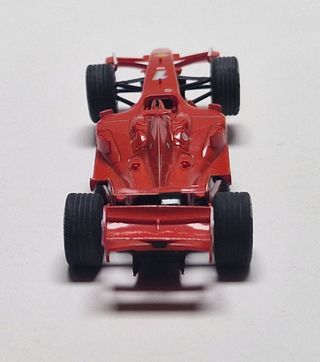 Scalextric Compact 1:43 - 1 coche Ferrari F1