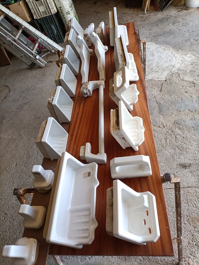 Accesorios baño antiguos