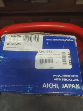 Bomba de Agua AISIN WPM-047V - Mitsubishi Montero.