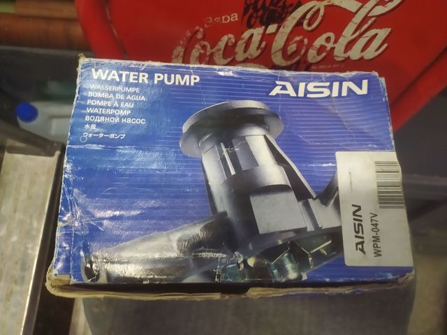 Bomba de Agua AISIN WPM-047V - Mitsubishi Montero.